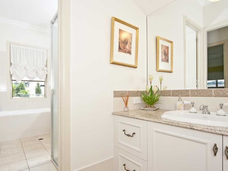 14 President Circuit, Karalee QLD 4306