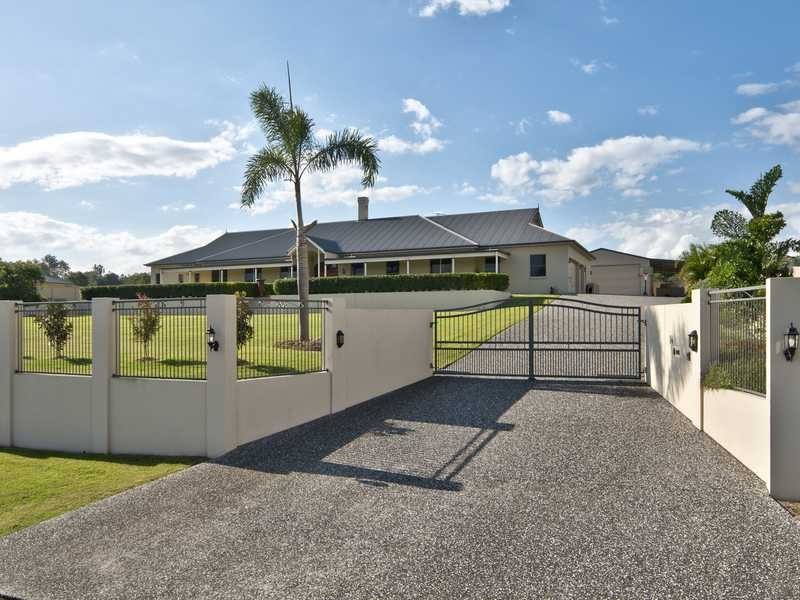 14 President Circuit, Karalee QLD 4306