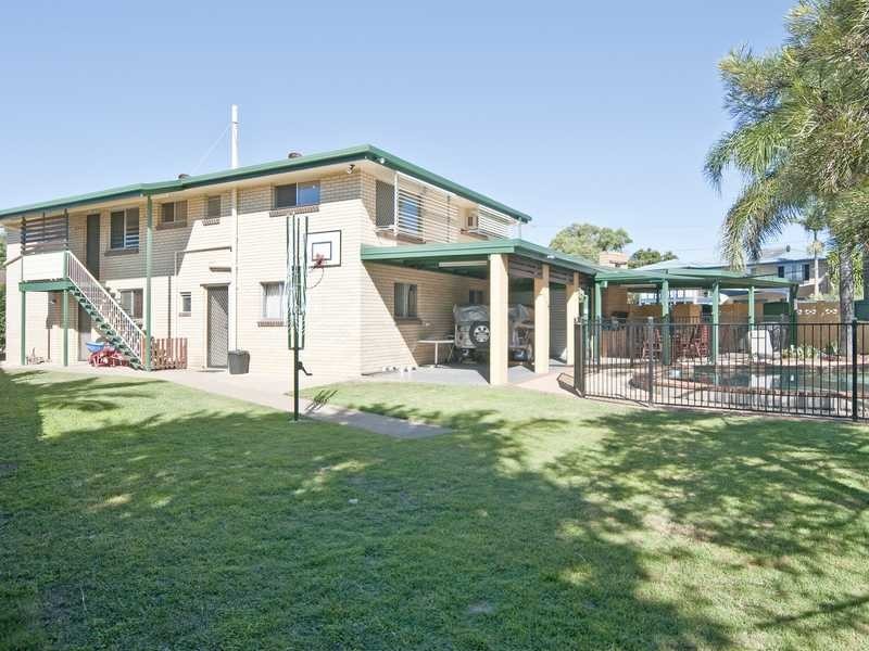 1 Creston Street, Raceview QLD 4305
