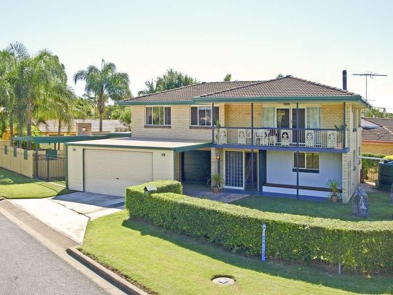 1 Creston Street, Raceview QLD 4305