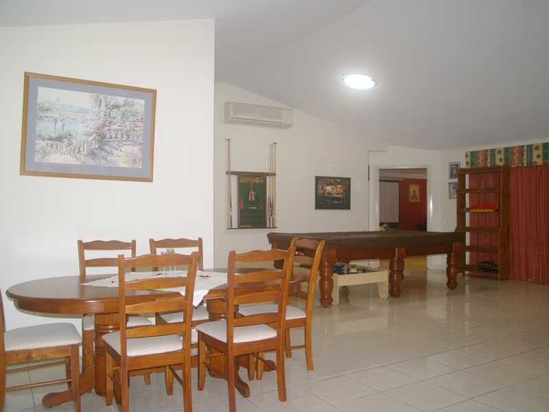 15 Alexandra Close, Flinders View QLD 4305