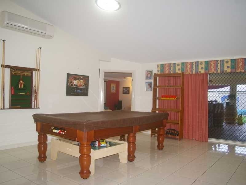 15 Alexandra Close, Flinders View QLD 4305