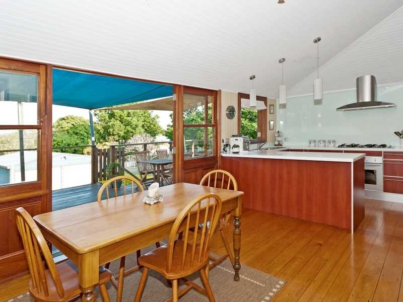 25 North Station Road, North Booval QLD 4304