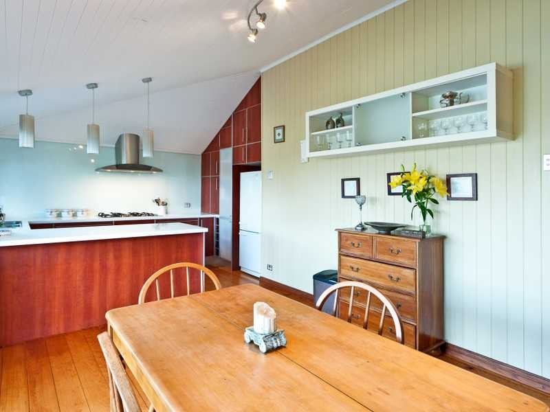 25 North Station Road, North Booval QLD 4304