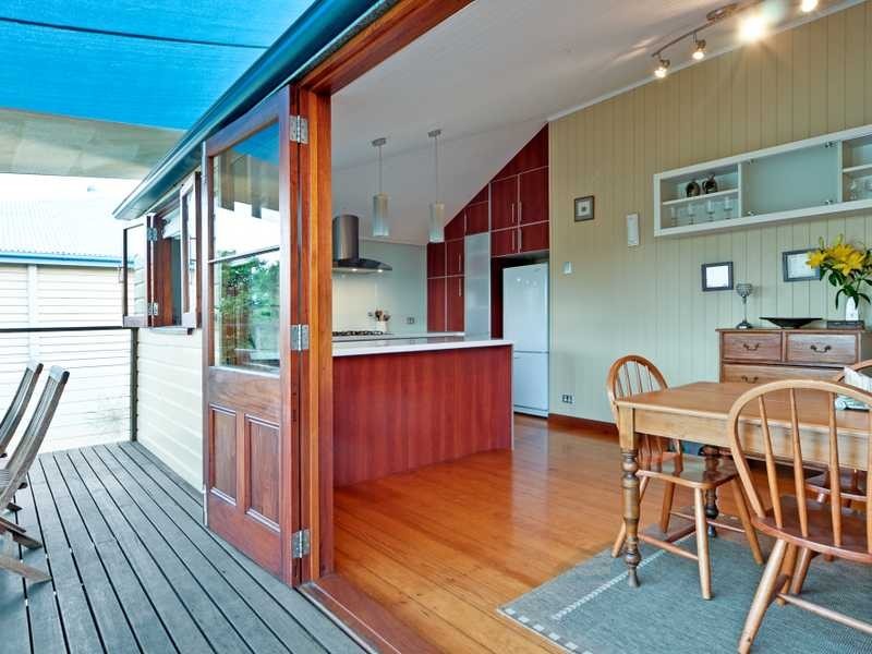 25 North Station Road, North Booval QLD 4304