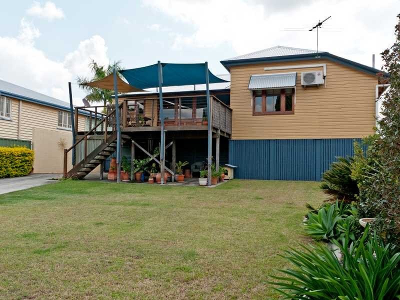 25 North Station Road, North Booval QLD 4304