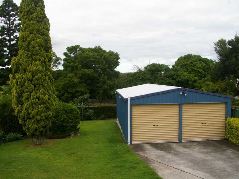 25 North Station Road, Booval QLD 4304