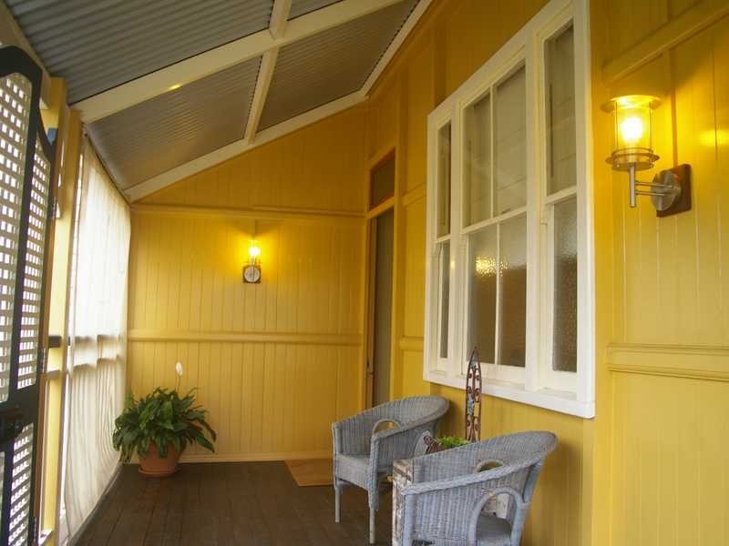 25 North Station Road, Booval QLD 4304