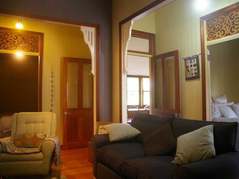 25 North Station Road, Booval QLD 4304