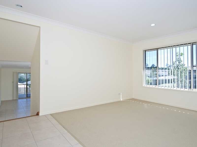 14 Barwell Street, Brassall QLD 4305