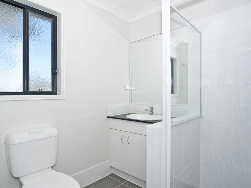 8 Stack Street, Collingwood Park QLD 4301