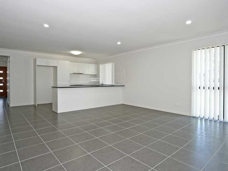 10 Stack Street, Collingwood Park QLD 4301