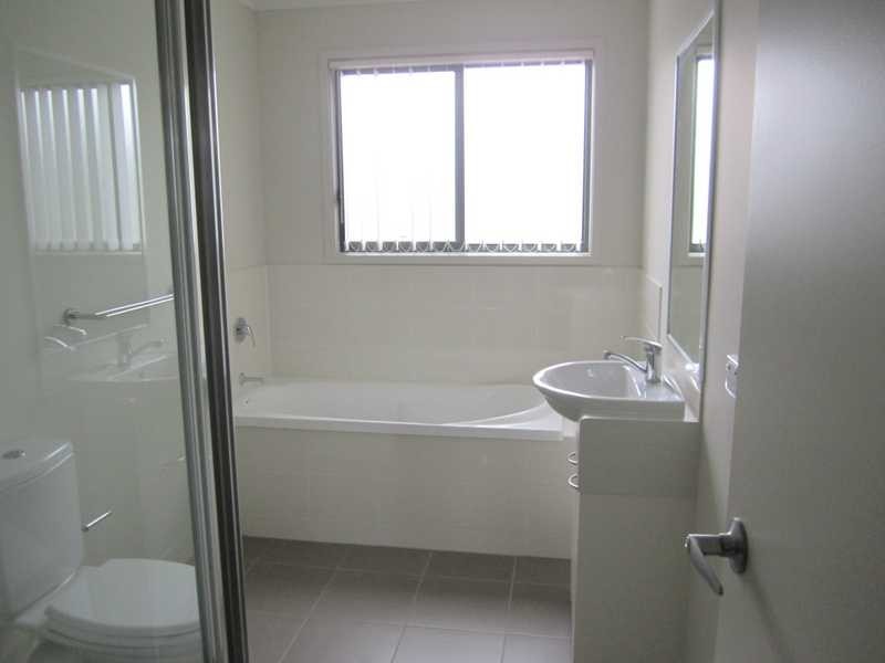 Unit 38/40 Gledson Street, North Booval QLD 4304