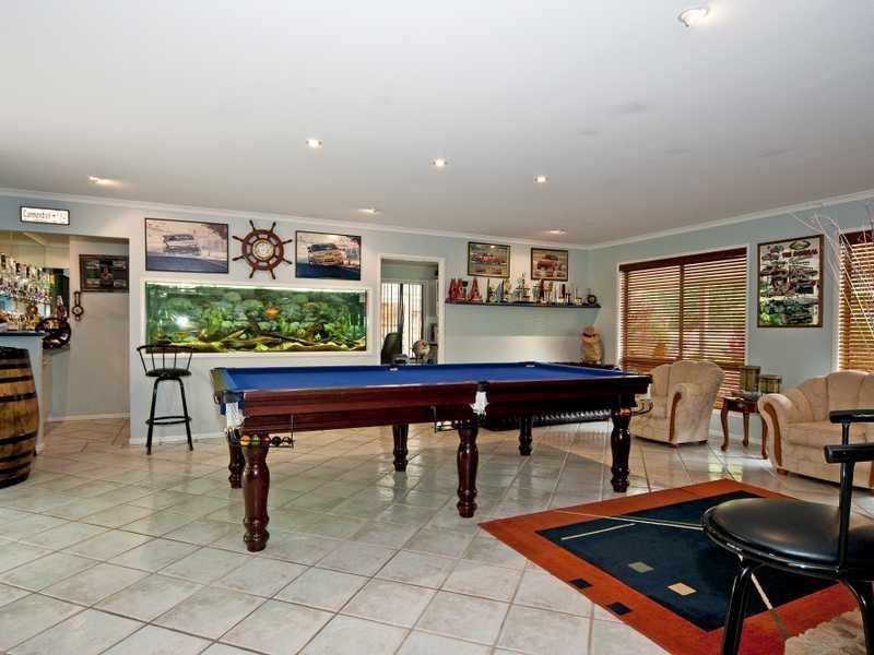 27 Bass Street Barellan Point, Karalee QLD 4306