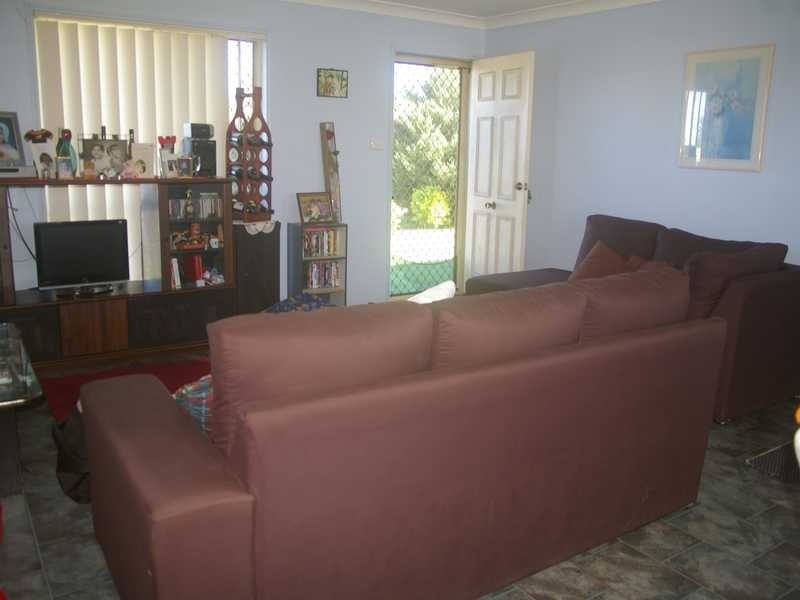 16 Dellvene Crescent, Rosewood QLD 4340