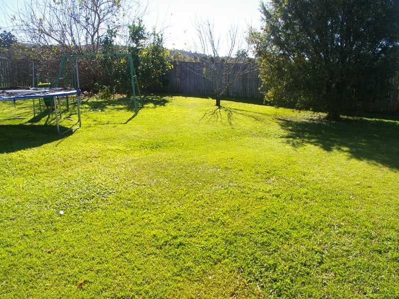 16 Dellvene Crescent, Rosewood QLD 4340