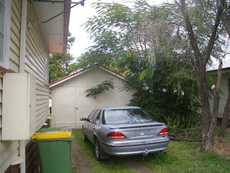 9 Canning Street, North Ipswich QLD 4305