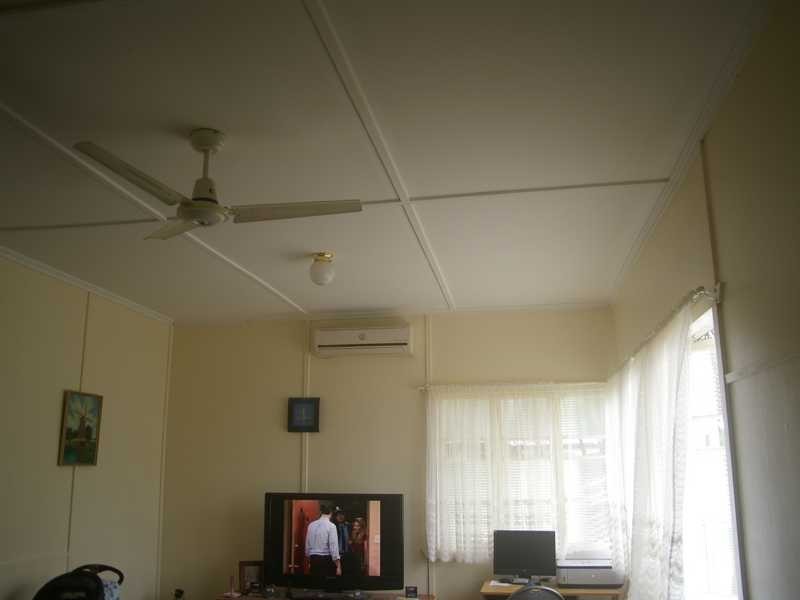 9 Canning Street, North Ipswich QLD 4305