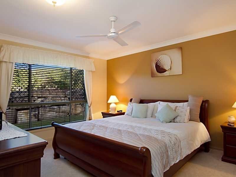 Flinders View QLD 4305