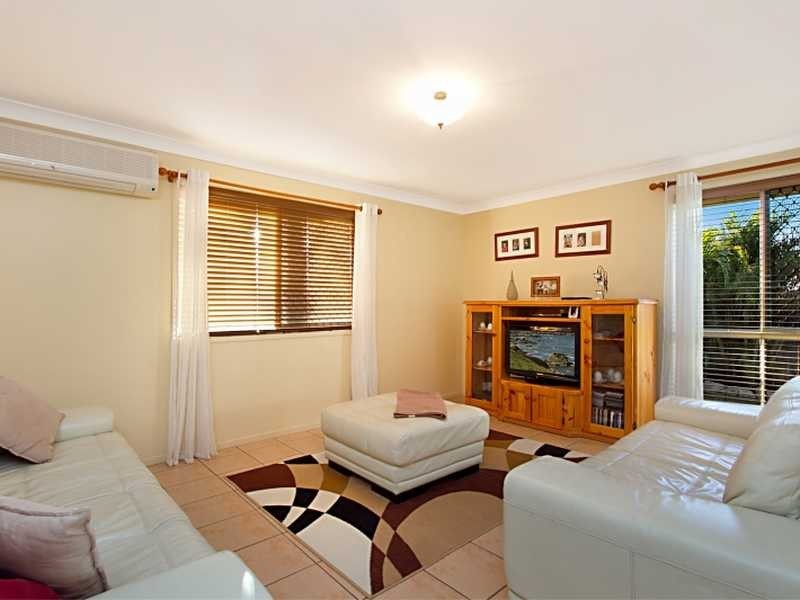 Flinders View QLD 4305