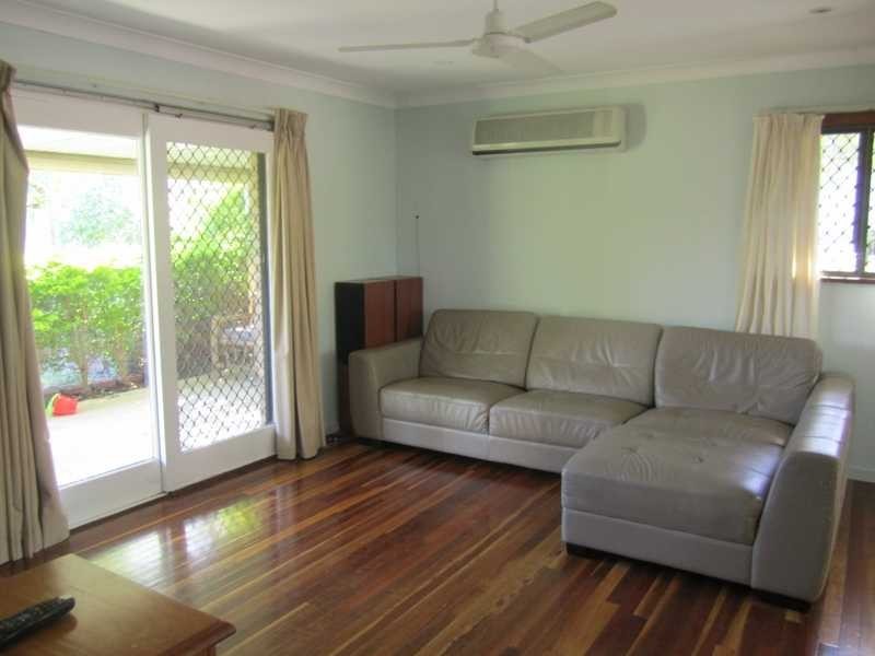 3 Beverley Court, Brassall QLD 4305