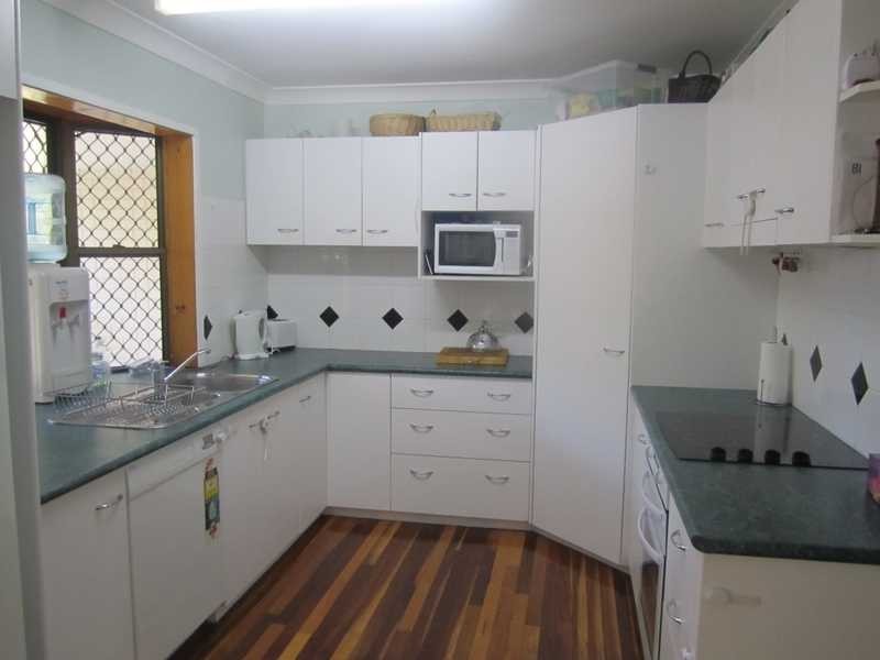 3 Beverley Court, Brassall QLD 4305