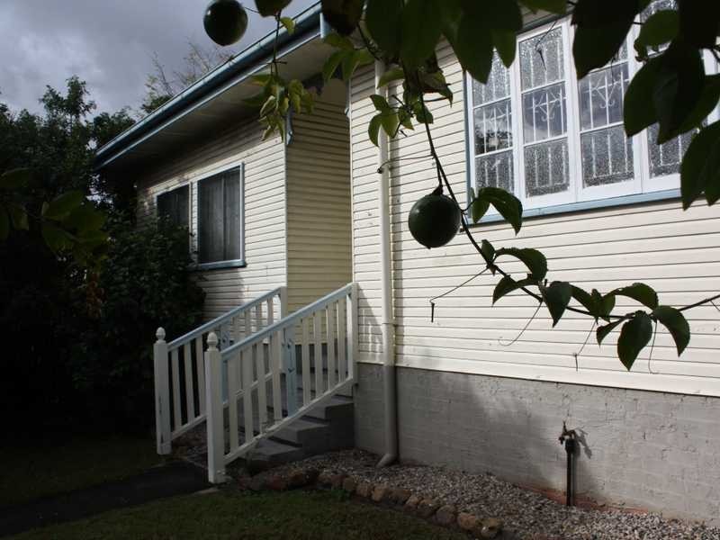 13 Saxelby St, East Ipswich QLD 4305
