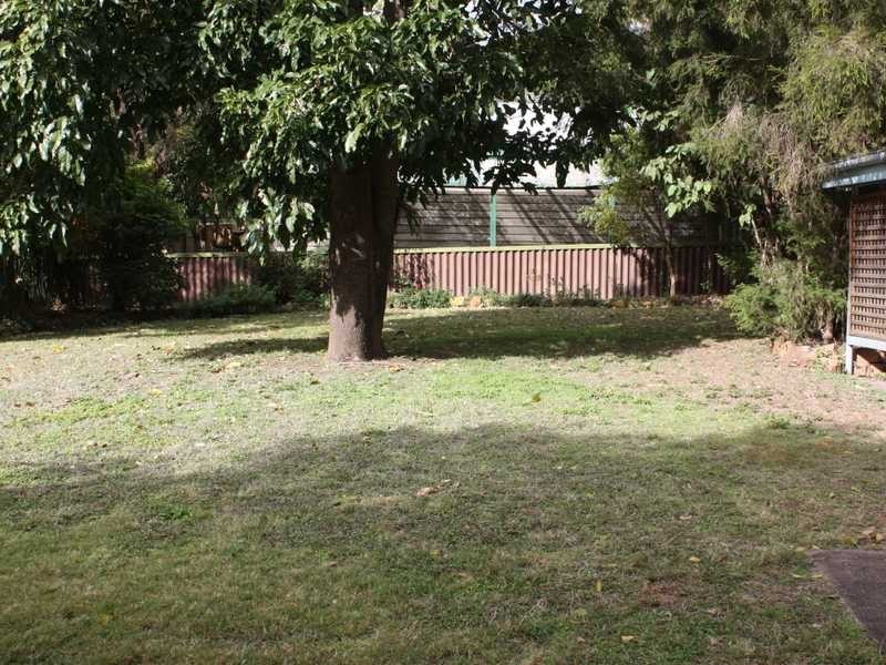 13 Saxelby St, East Ipswich QLD 4305