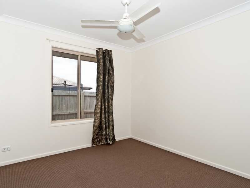 8 Glengarry Lane, Raceview QLD 4305