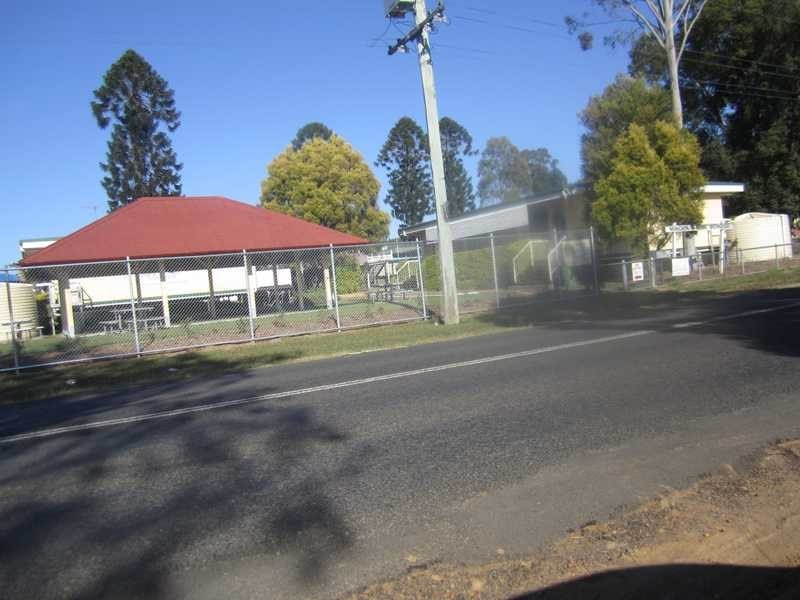 94 Rose Av, Minden QLD 4311