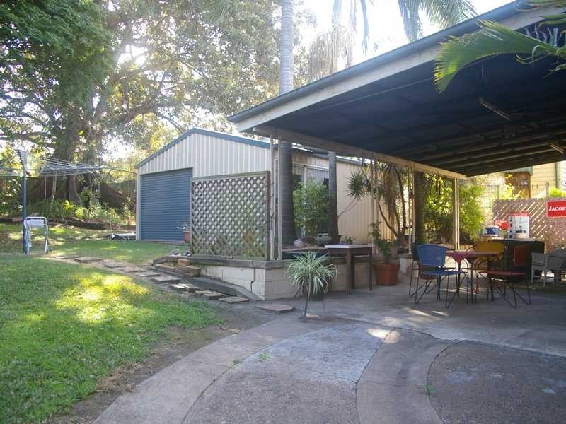 3 Roma Street, North Booval QLD 4304