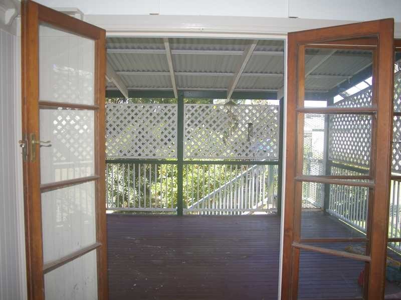Booval QLD 4304