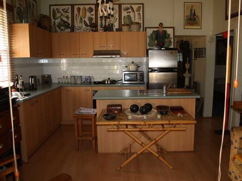 1 Olmai Ave, Eastern Heights QLD 4305