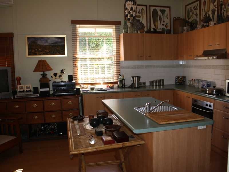 1 Olmai Ave, Eastern Heights QLD 4305