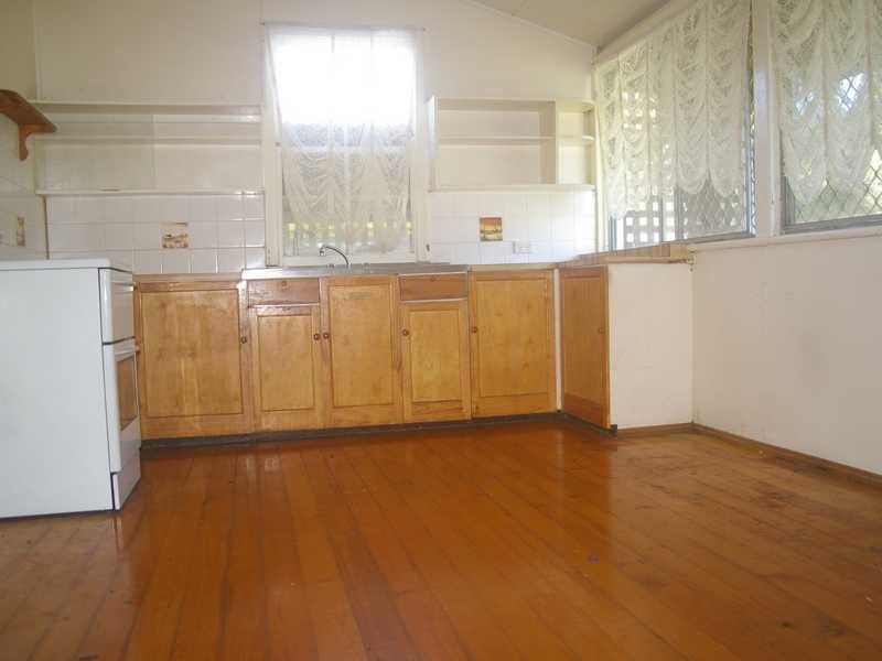 3 Harold Street, Bundamba QLD 4304