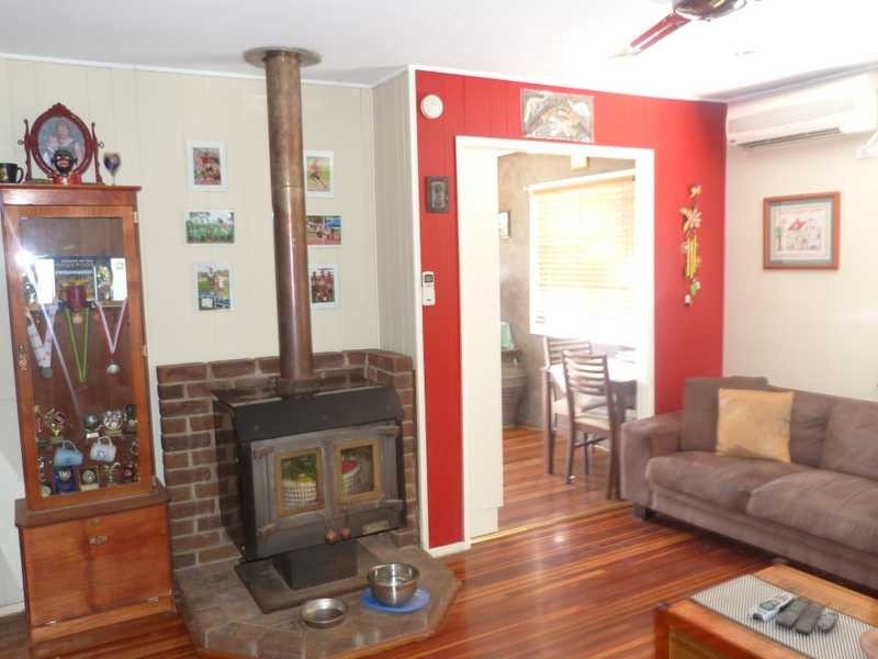 Silkstone QLD 4304