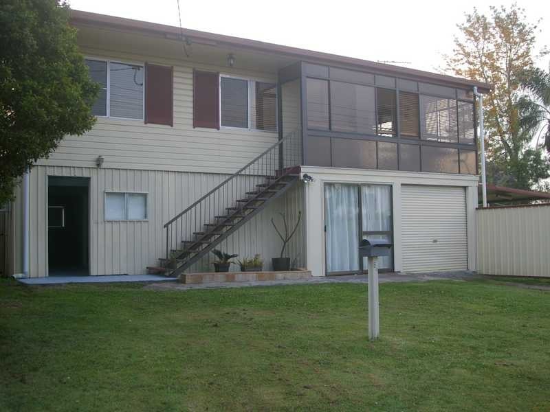 89 North High Street, Brassall QLD 4305