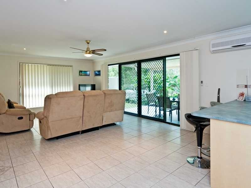 45 Palma Rosa Drive, Wulkuraka QLD 4305