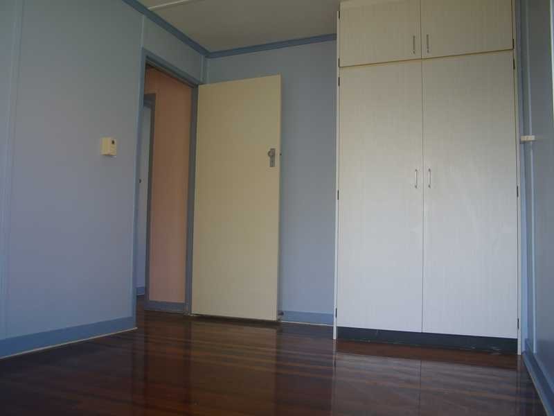 7 Crosshill Street, Leichhardt QLD 4305