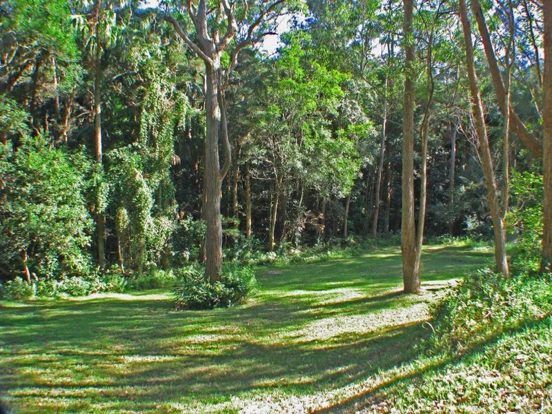 184-186 Copacabana Drive (Copacabana), Hornsby NSW 2077