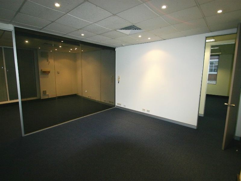 16-18 Malvern Avenue, Chatswood NSW 2067