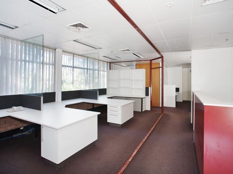 8 Hereford Street, Berkeley Vale NSW 2261