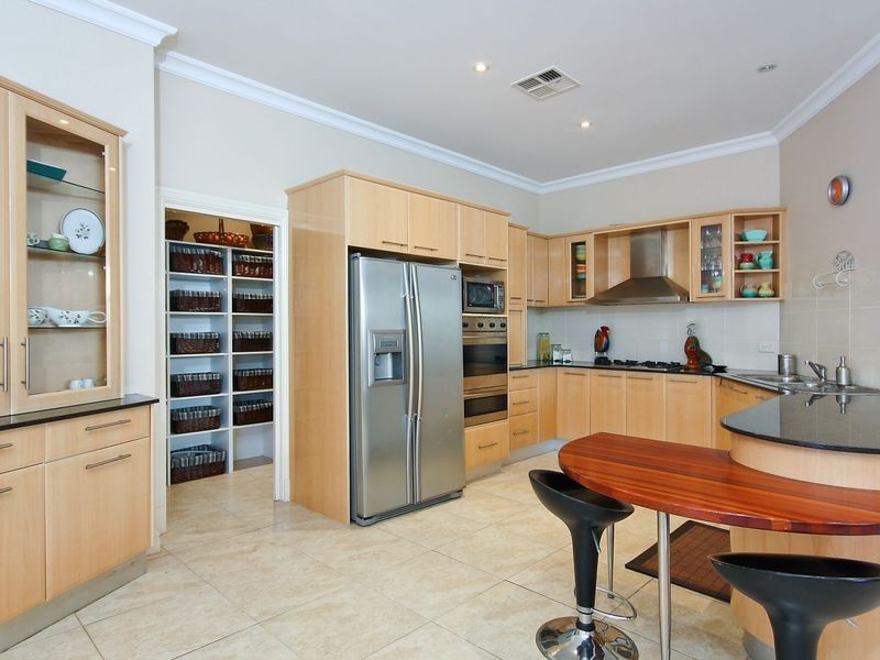 12 Hayes Avenue, Kellyville NSW 2155