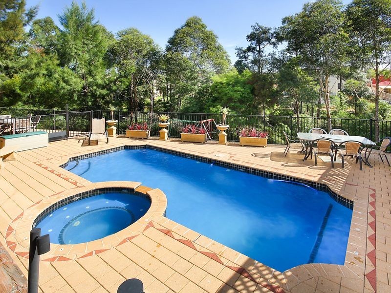 12 Hayes Avenue, Kellyville NSW 2155