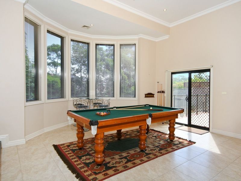 12 Hayes Avenue, Kellyville NSW 2155