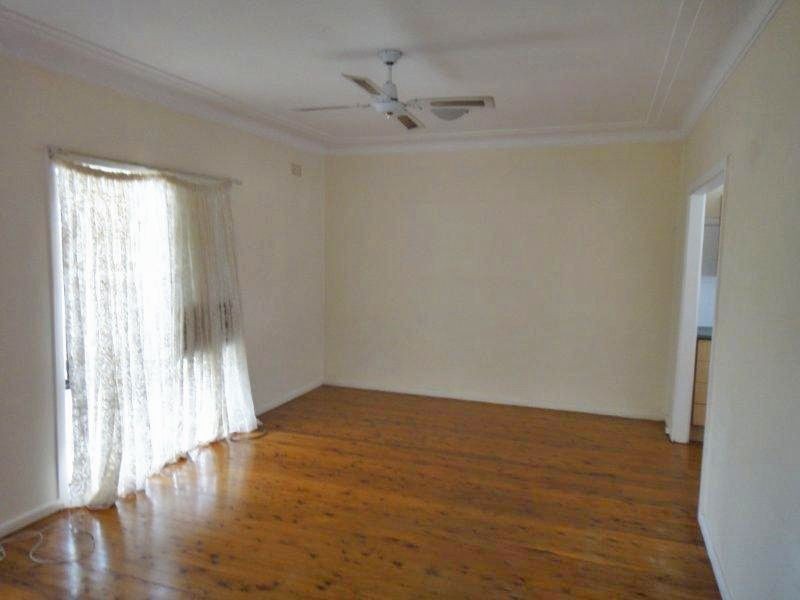 7 Pozieres Avenue, Umina Beach NSW 2257