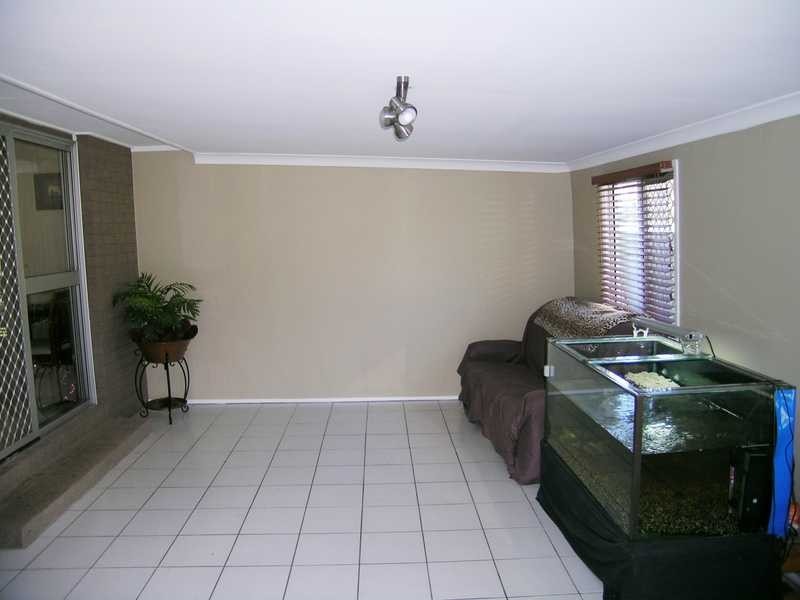 21 Meranti Street, Crestmead QLD 4132