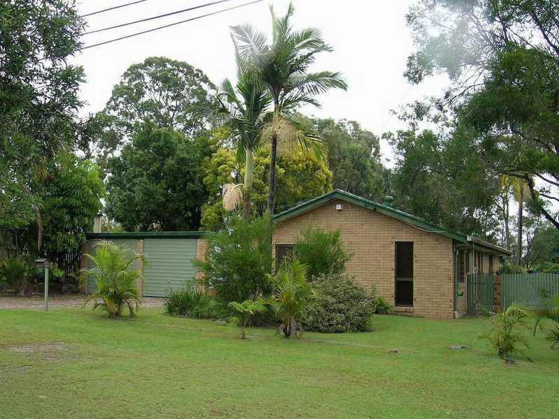 4 Emerald Street, Marsden QLD 4132