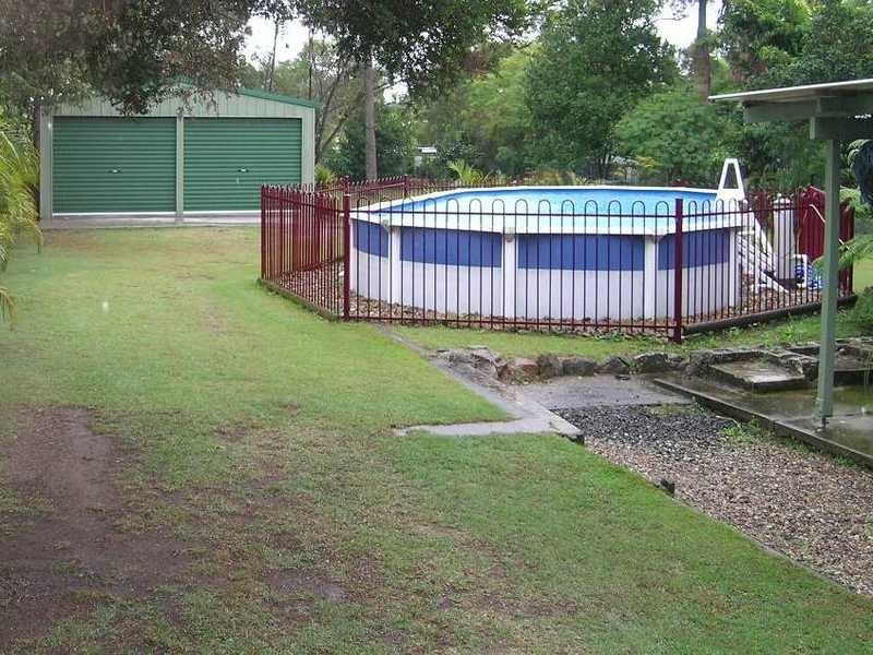4 Emerald Street, Marsden QLD 4132