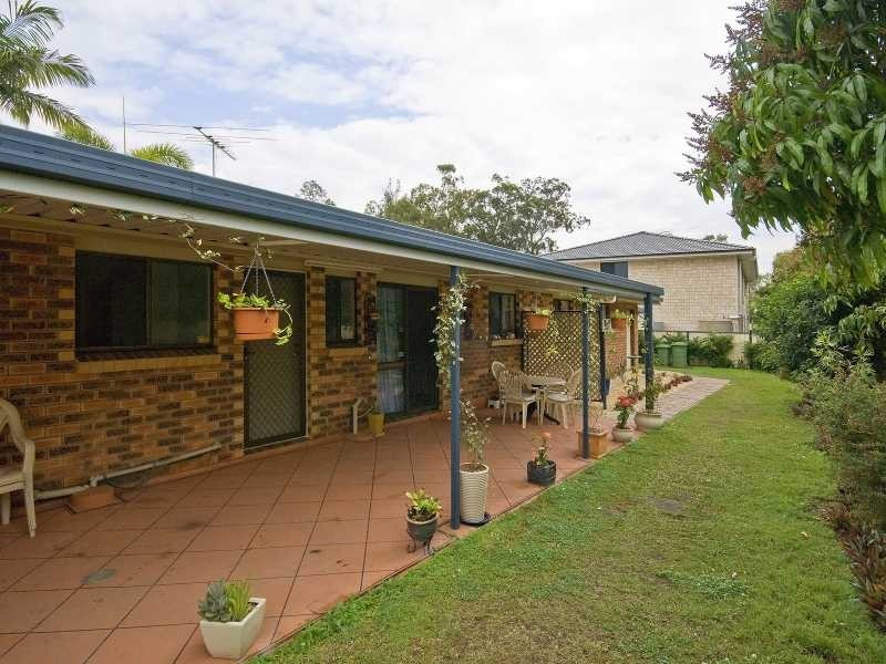 5 Bluegum Drive, Marsden QLD 4132